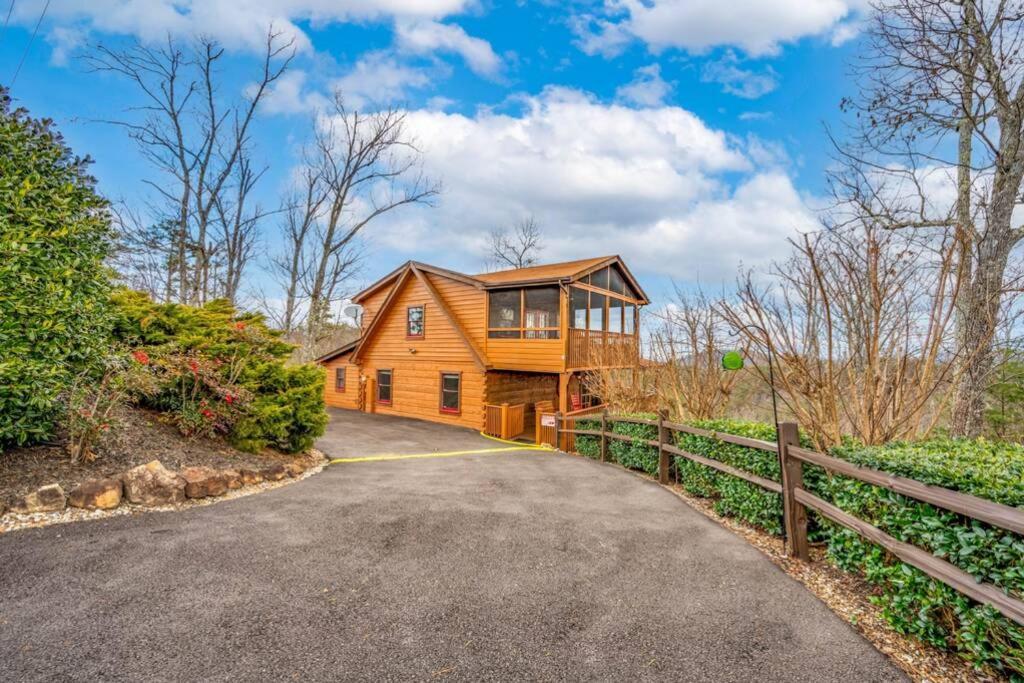 Over The Mountain - Smoky Mountain View Cabin Sevierville Εξωτερικό φωτογραφία