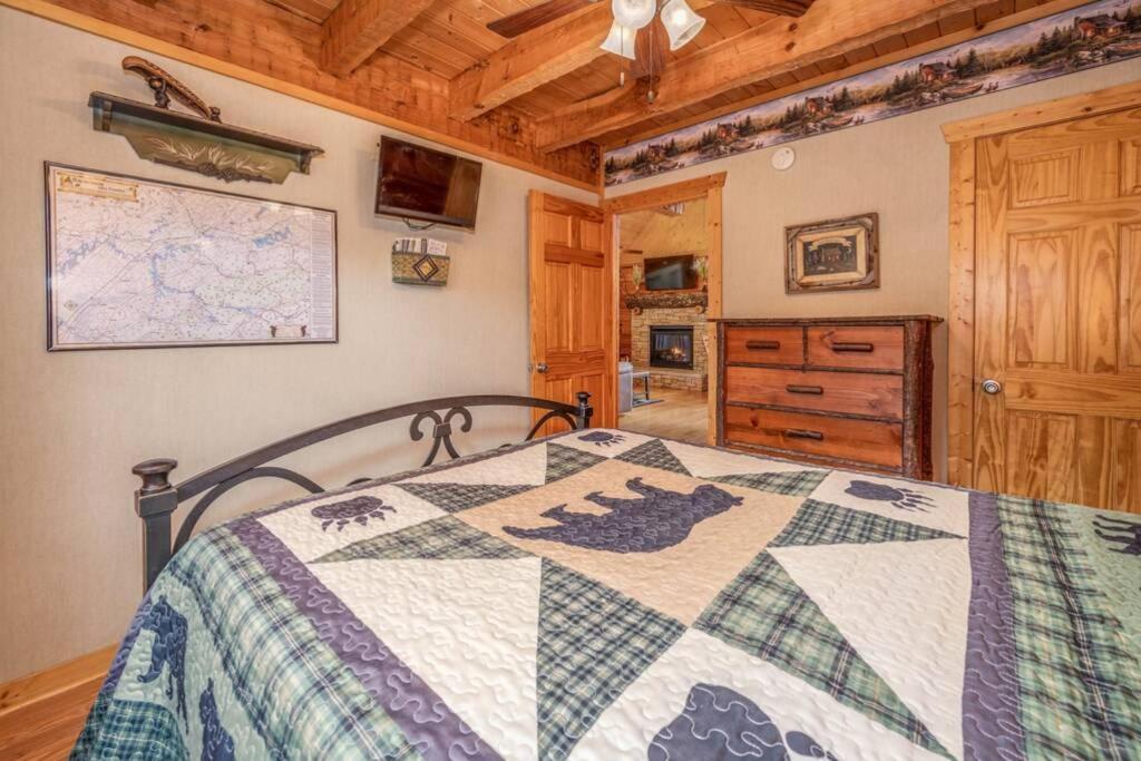 Over The Mountain - Smoky Mountain View Cabin Sevierville Εξωτερικό φωτογραφία