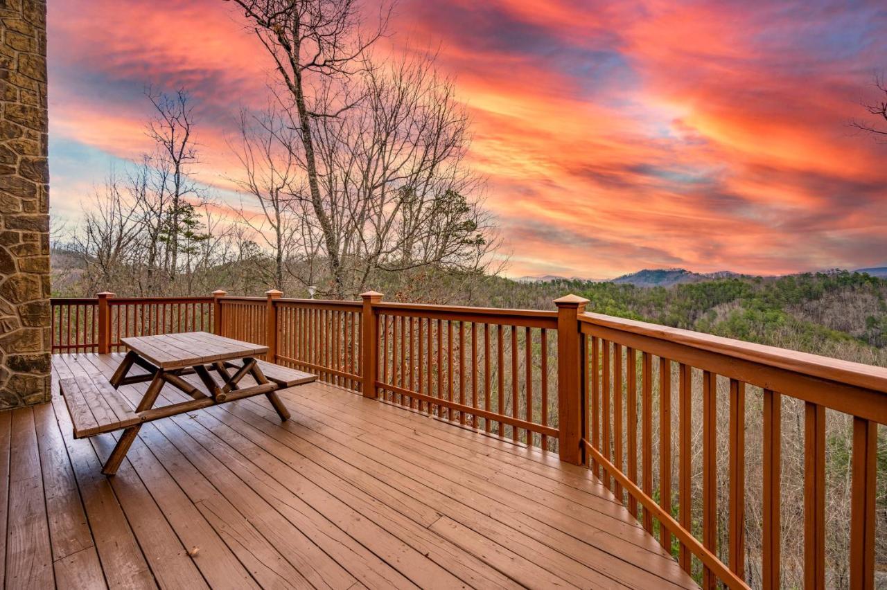 Over The Mountain - Smoky Mountain View Cabin Sevierville Εξωτερικό φωτογραφία