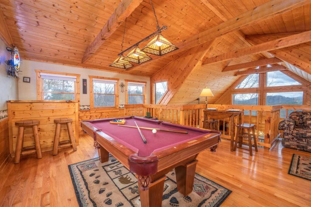 Over The Mountain - Smoky Mountain View Cabin Sevierville Εξωτερικό φωτογραφία