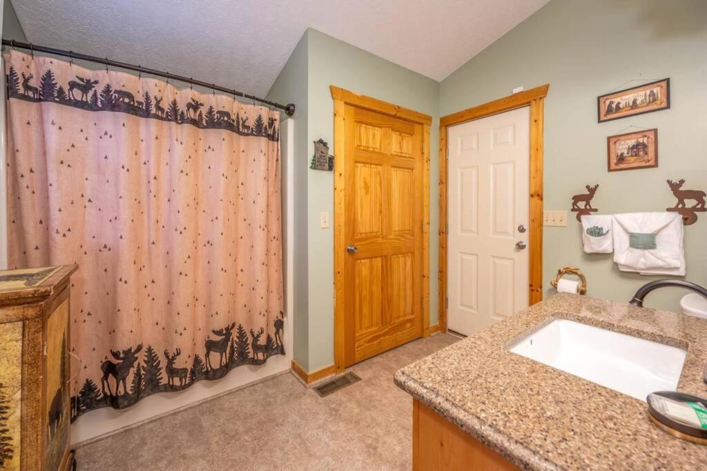 Over The Mountain - Smoky Mountain View Cabin Sevierville Εξωτερικό φωτογραφία