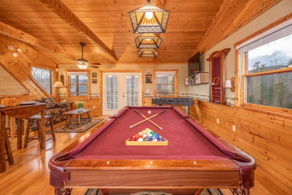 Over The Mountain - Smoky Mountain View Cabin Sevierville Εξωτερικό φωτογραφία
